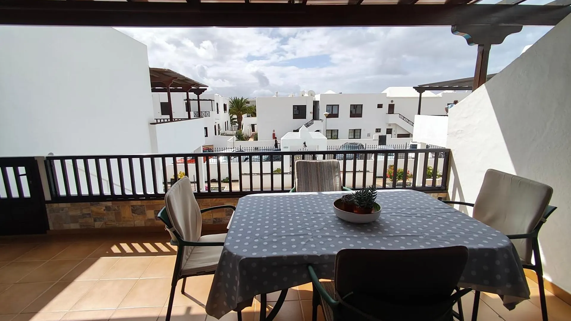 Sea Carnation Well Located, Pool & Terrace Apartment Los Pocillos