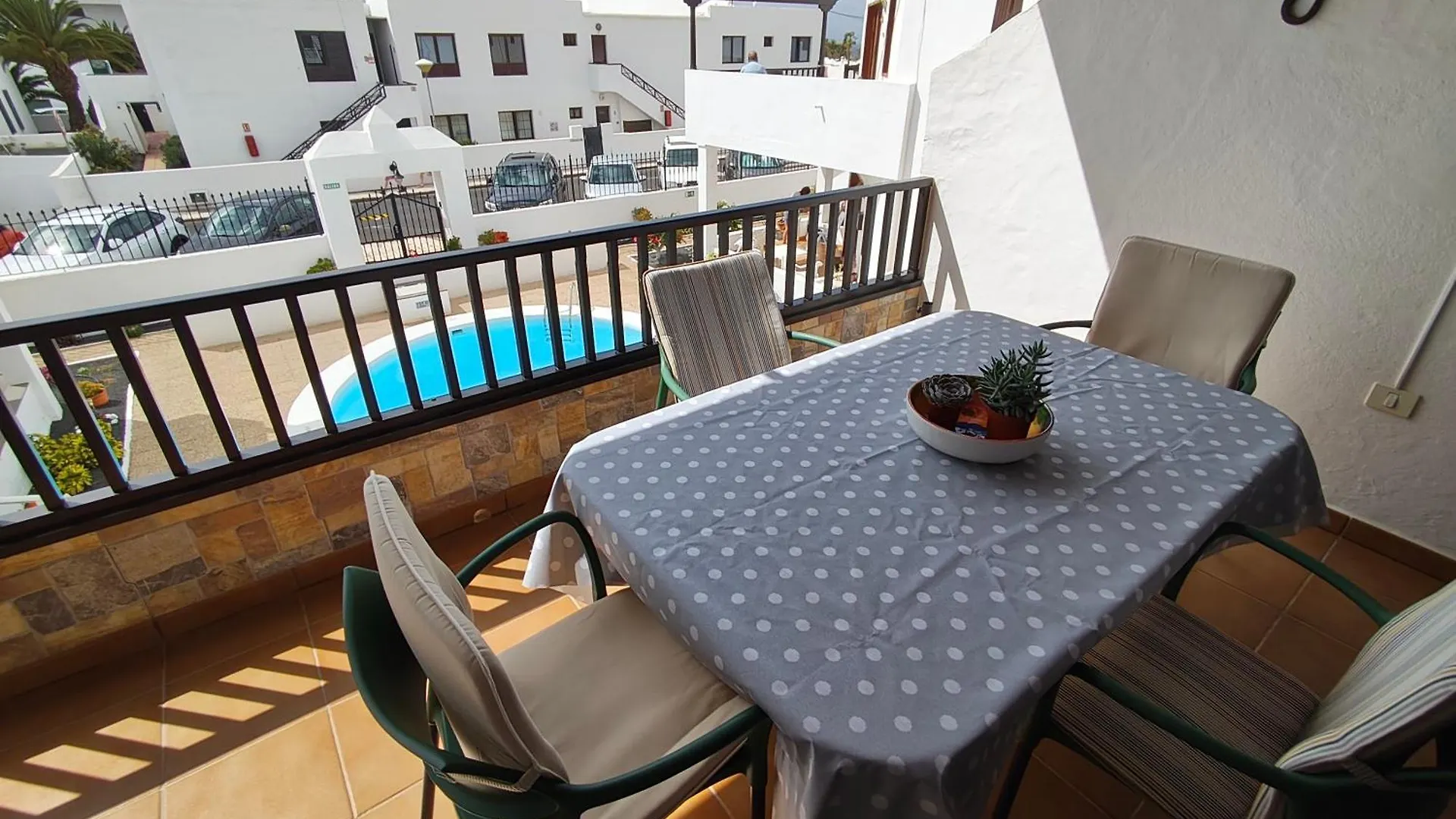 Sea Carnation Well Located, Pool & Terrace Apartment Los Pocillos