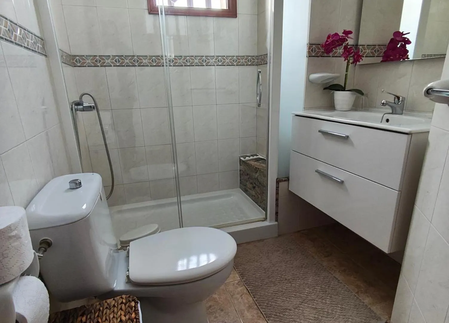 Sea Carnation Well Located, Pool & Terrace Apartment Los Pocillos Spain