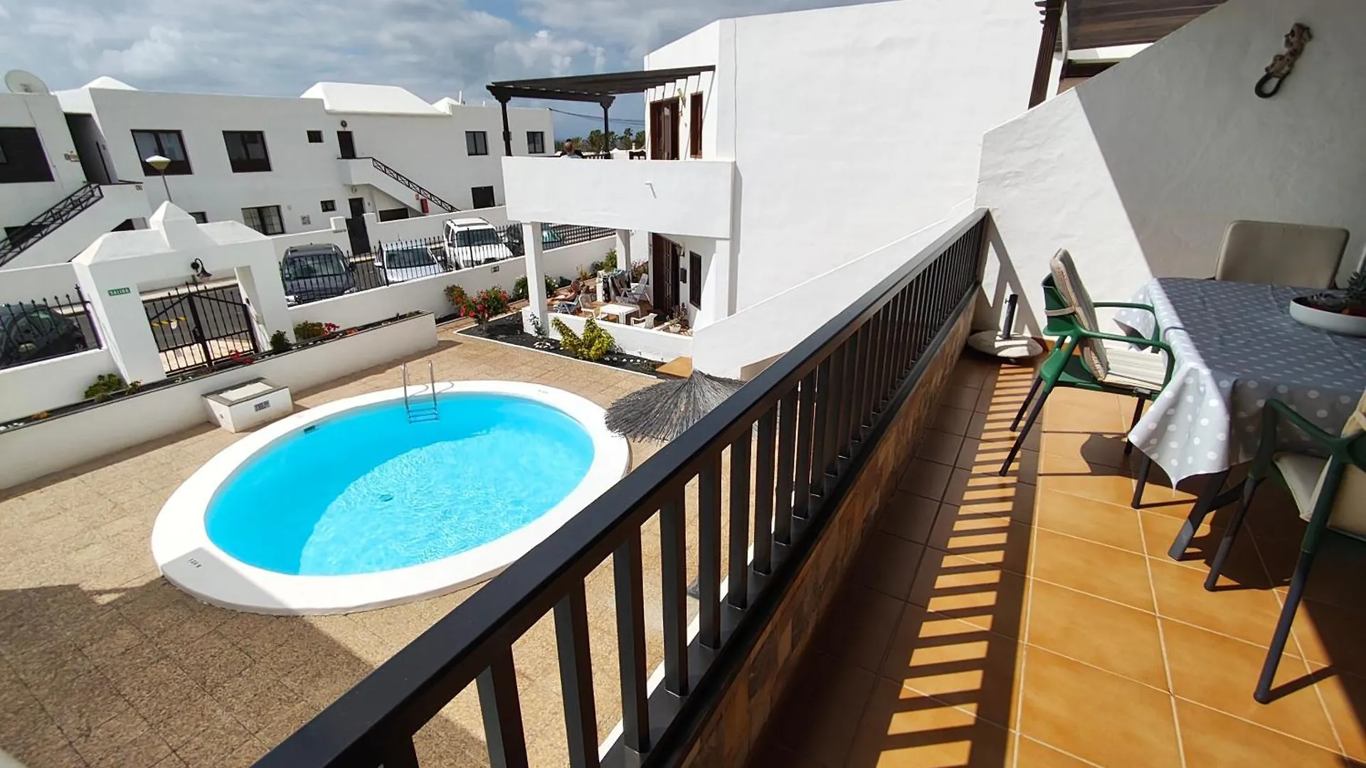 Sea Carnation Well Located, Pool & Terrace Apartment Los Pocillos
