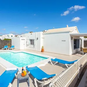  Villa Zoe